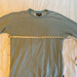 Patagonia sweatshirt
